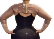 Load image into Gallery viewer, Curvas Compression Sleeves